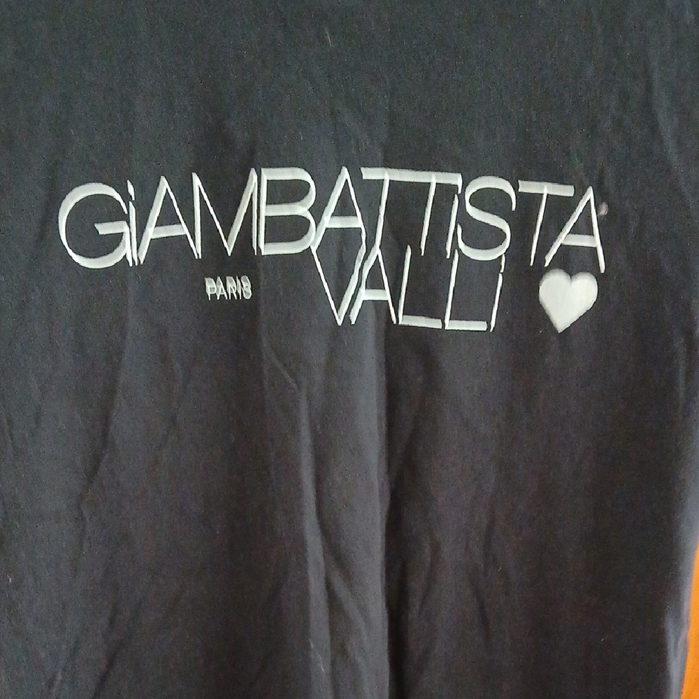 H&M Black Short Sleeve Tee - Picture 4 of 5
